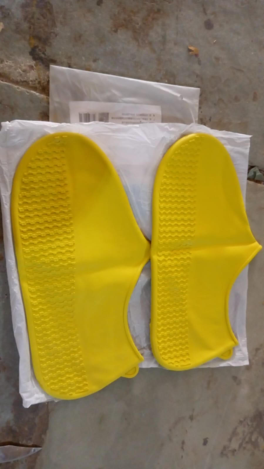 17983 Non-slip Silicone Rain Reusable Anti Skid Waterproof Fordable Boot Shoe Cover (Extra Large Size (Xl) 1 Pair Yellow)