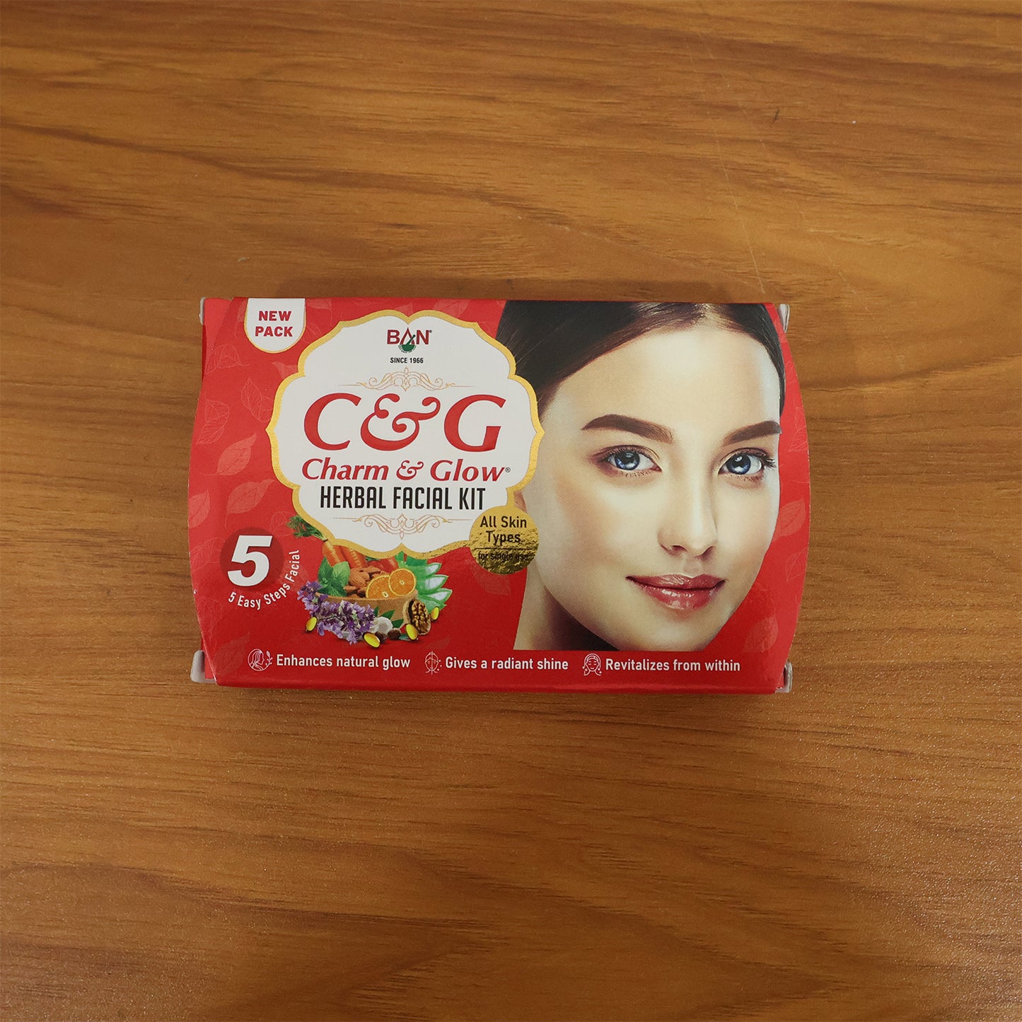 Charm Glow 5-step Herbal Facial Kit (1 Pc)