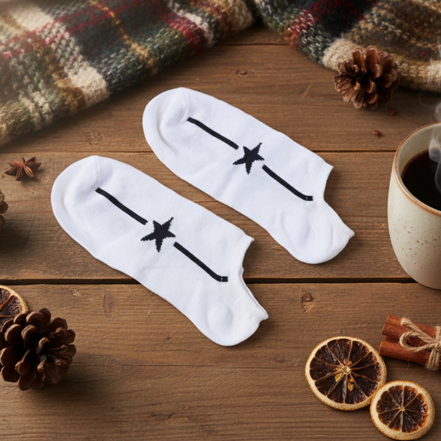 White Star Pattern Low-cut Socks (1 Pair)