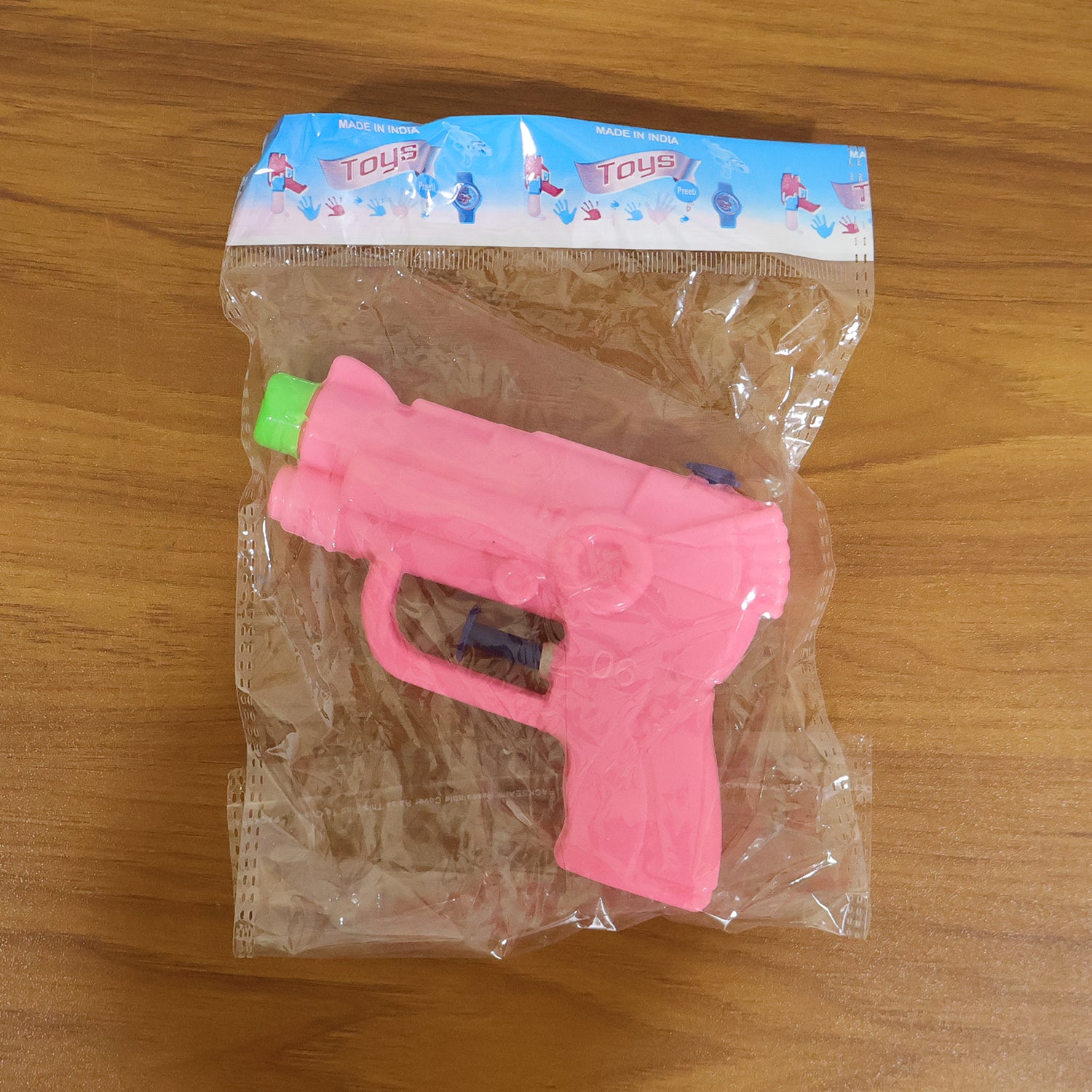 Compact Plastic Holi Pichkari Water Blaster Gun Toy For Kids (1 Pc)
