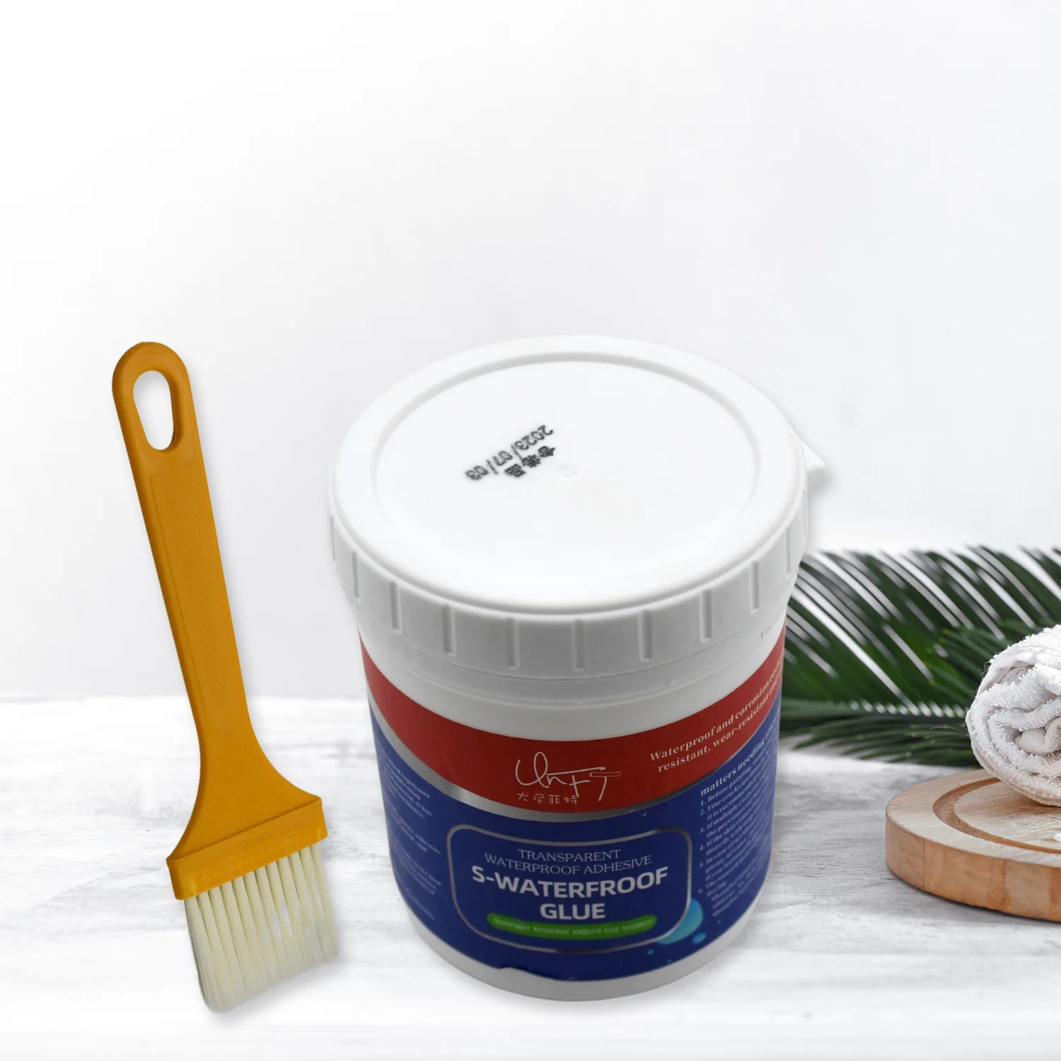 7935 Transparent Waterproof Glue 250g With Brush Leakage Protection Outdoor Bathroom Wall Tile Window Roof Anti-leakage Agent Sealant Glue Roof Sealant Waterproof Gel