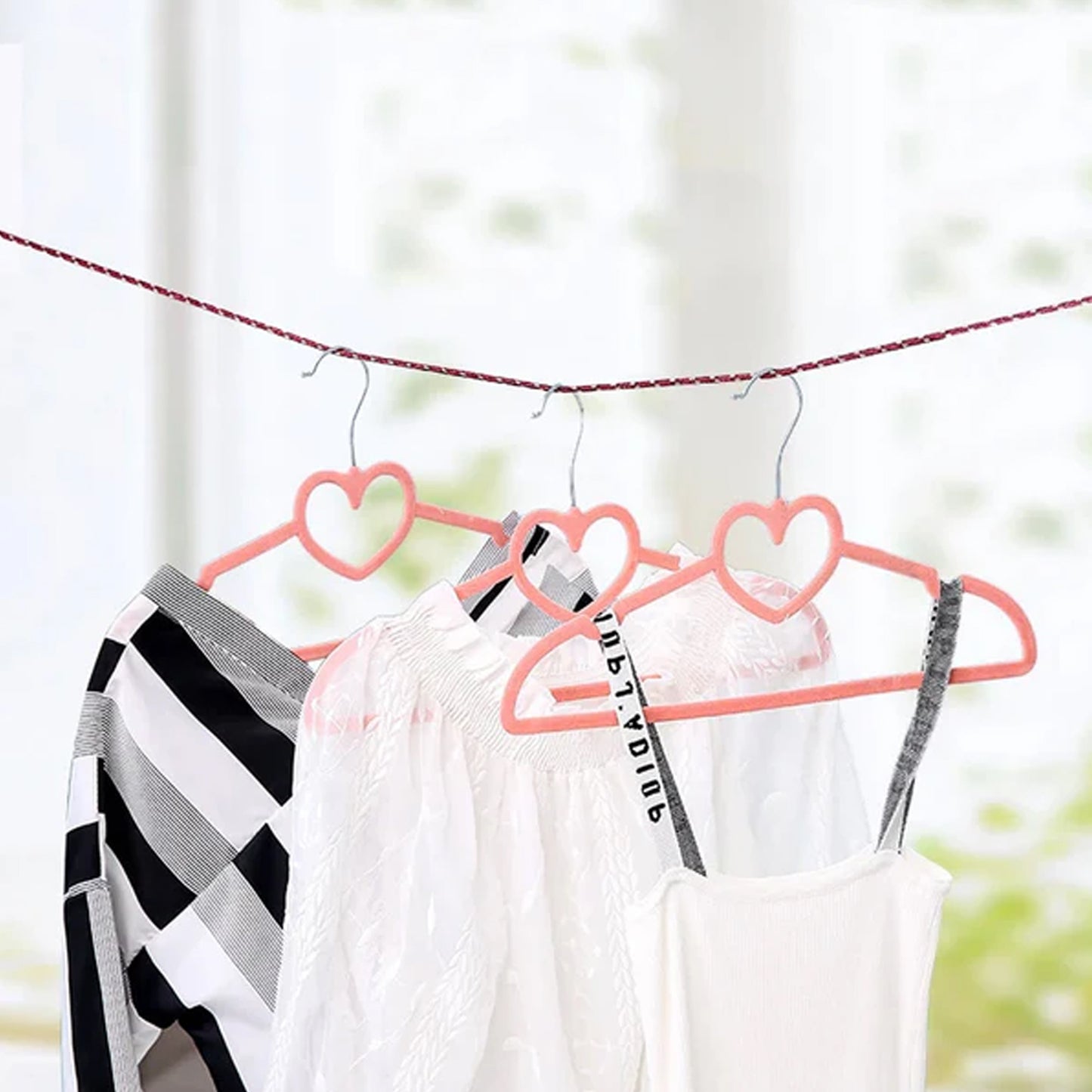 Clothes Drying Rope With Multipurpose Cloth Clips (1 Set)