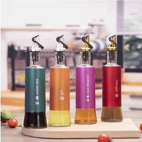 Oil Dispenser Bottle Automatic Opening and Closing Oil Pot Pack of 1
