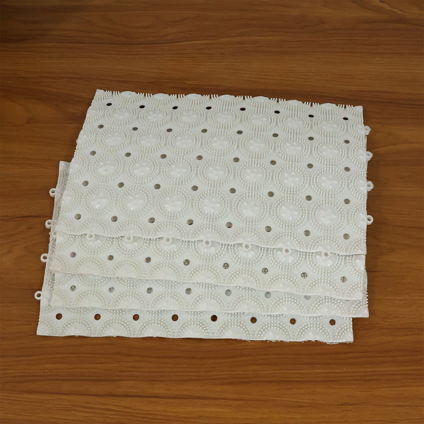 Anti-slip Bathroom Massage Mat With Suction Cups (33  21 Cm  4 Pc)