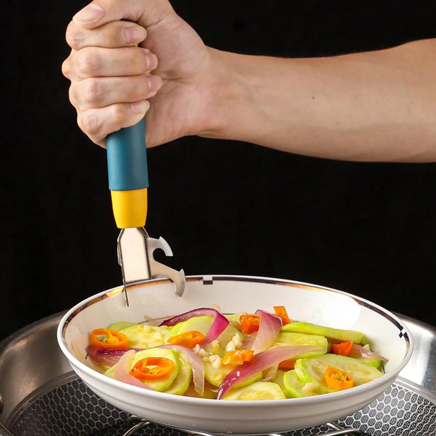 Multi-functional Stainless Steel Hot Pot Gripper Clamp  Pan Lifter Tool (1 Pc)
