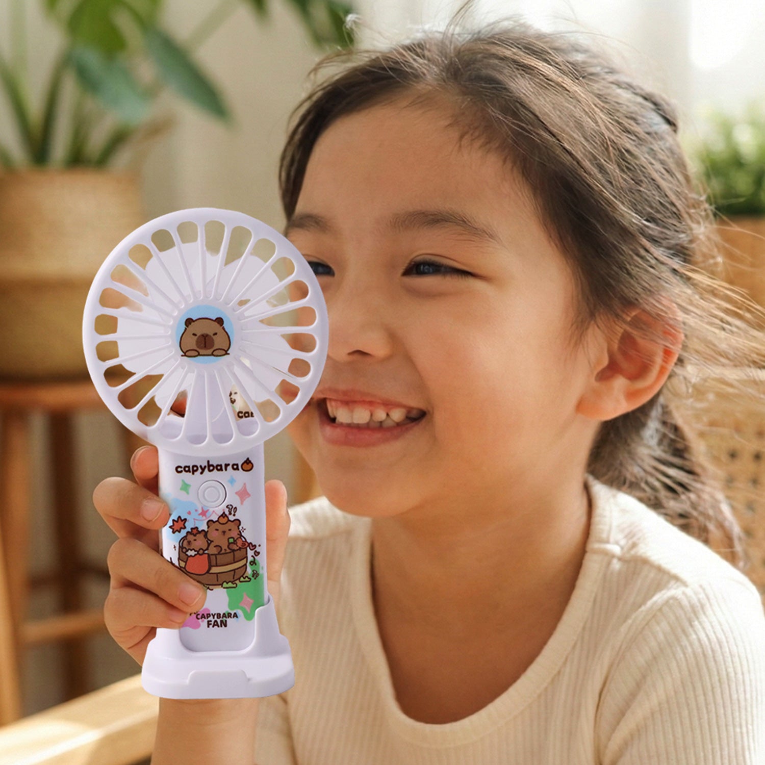 Cute Cartoon Rechargeable Handheld Fan (1 Pc)