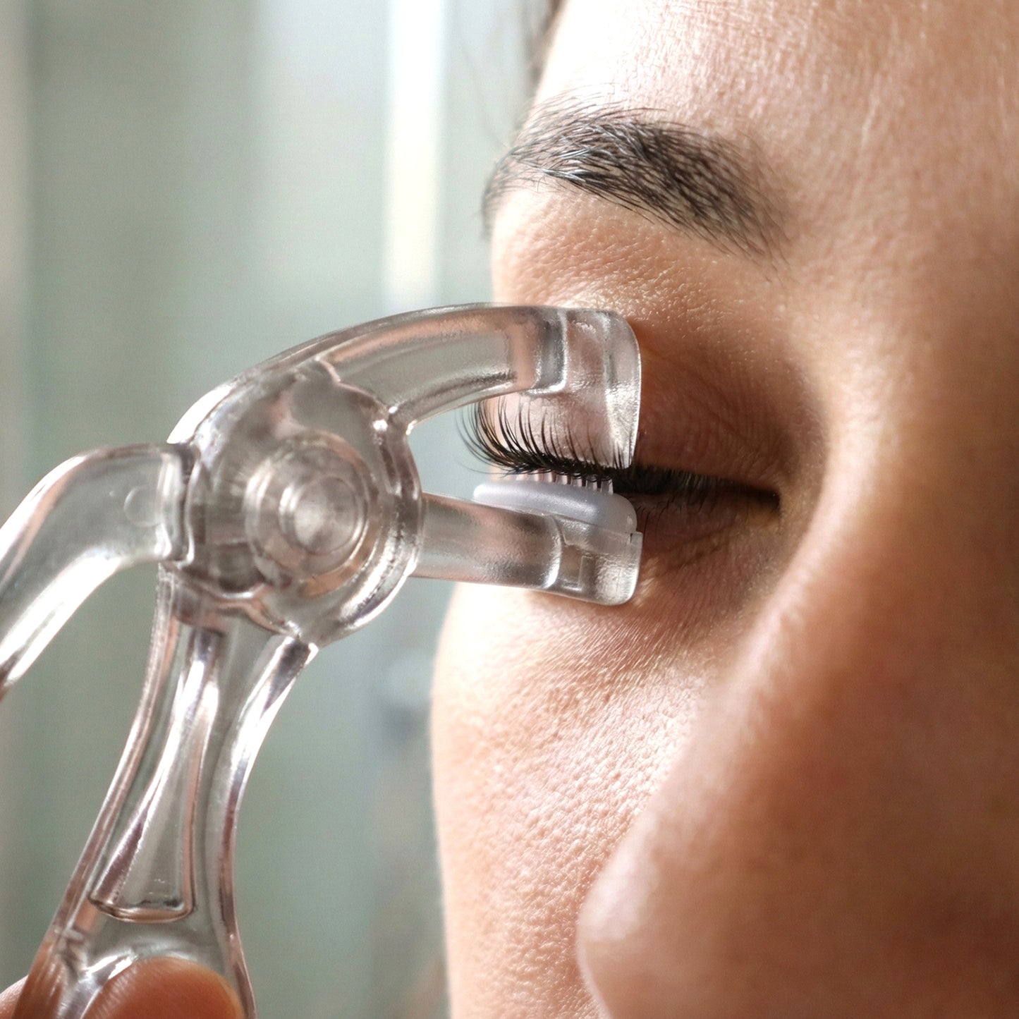 Transparent Eyelash Curler Tool (1 Pc)